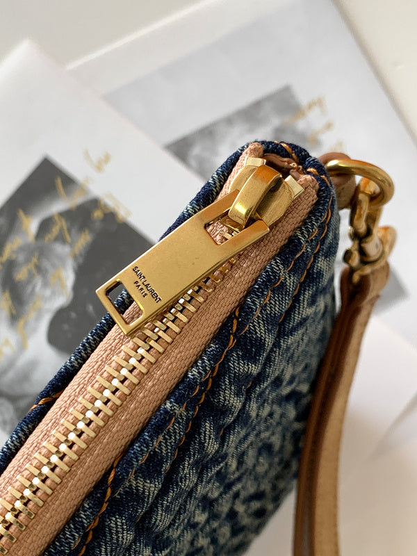 Luxurious Totes - Latest - 8601