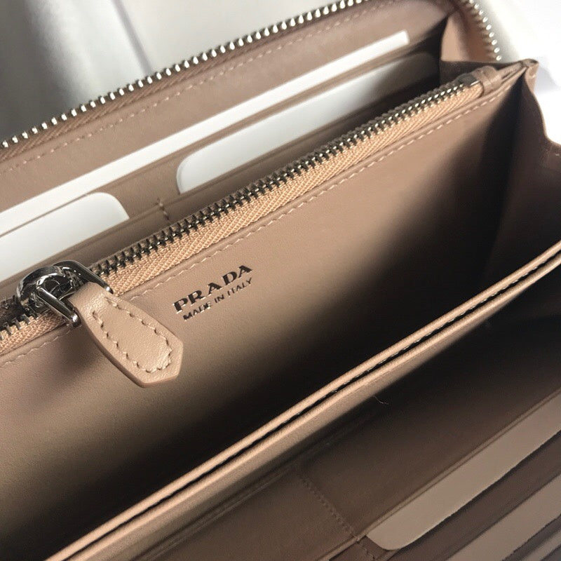Luxurious Totes - Latest - 10202