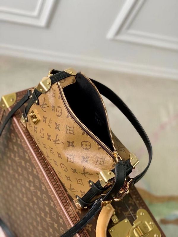 LOV - Luxurious Totes - 823