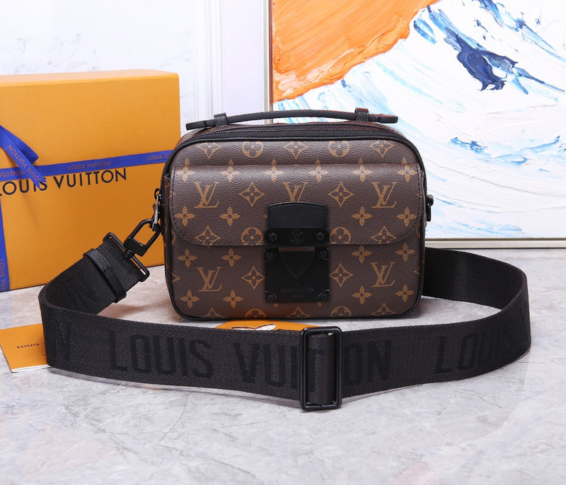 LOV - Luxurious Totes - 1975