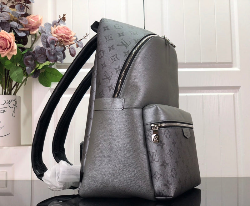 LOV - Luxurious Totes - 1596