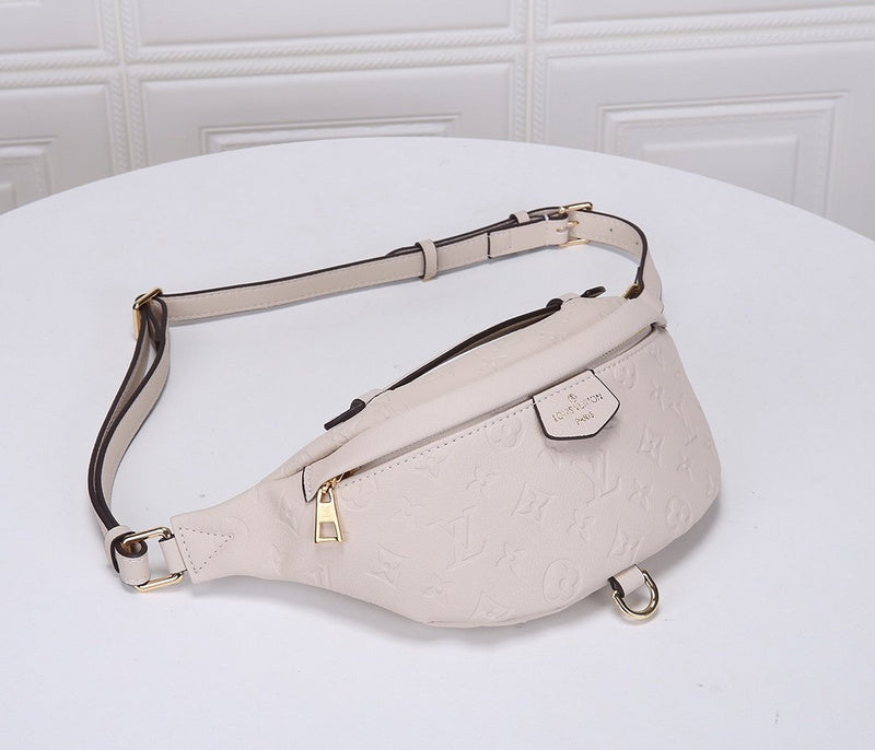 LOV - Luxurious Totes - 2670