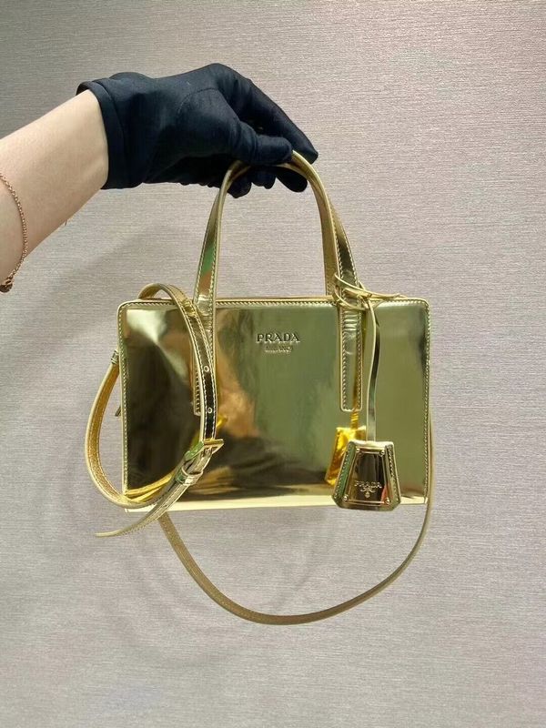 PDA - Luxurious Totes - 087