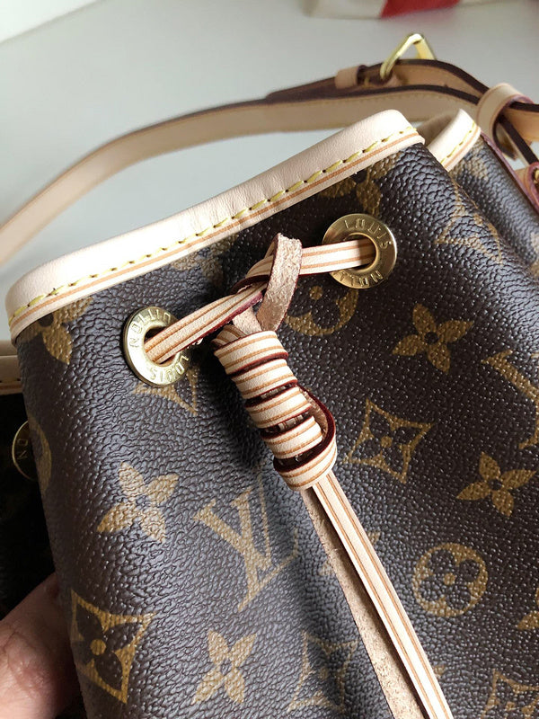 Luxurious Totes - Latest - 9754