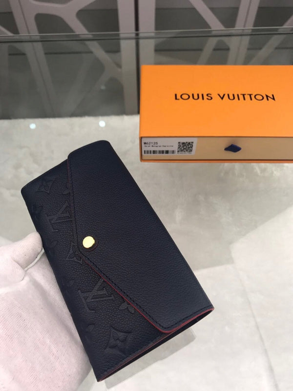 LOV - Luxurious Totes - 2158