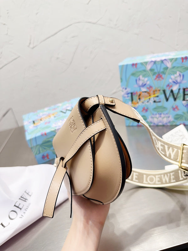 Luxurious Totes - LW-CH Bags - 031