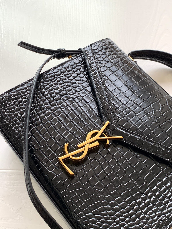 Luxurious Totes - Latest - 8861