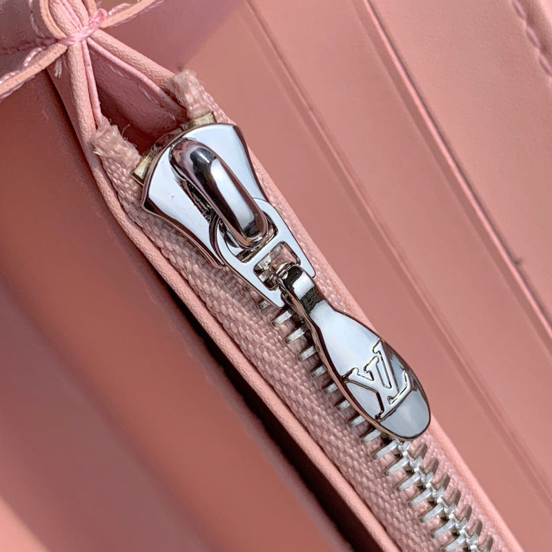 Luxurious Totes - Latest - 2923