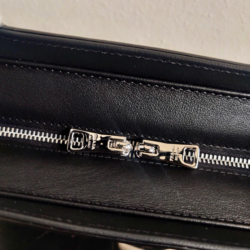 Luxurious Totes - Latest - 4707