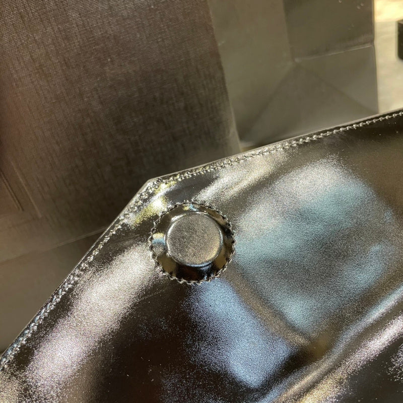 Luxurious Totes - Latest - 8351