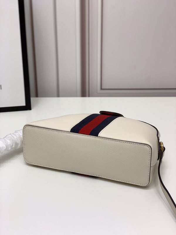 GUI - Luxurious Totes - 1245