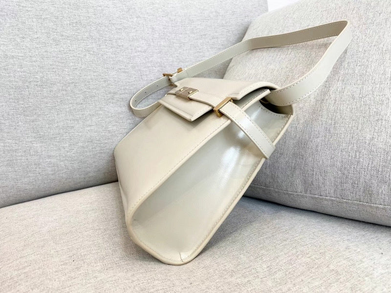 Luxurious Totes - Latest - 8749