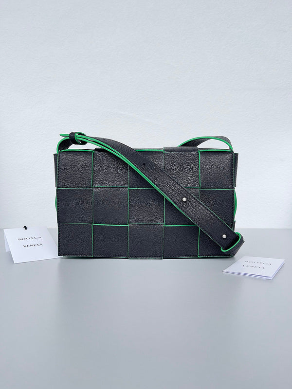 Luxurious Totes - Latest - 6991