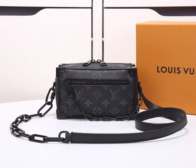 LOV - Luxurious Totes - 2674