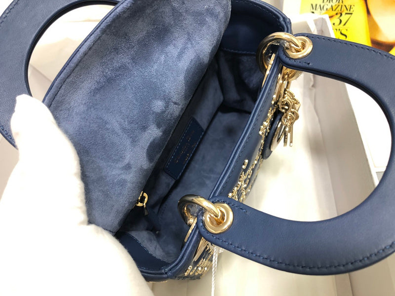 Luxurious Totes - Latest - 6210