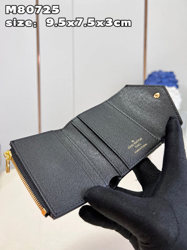 LOV - Luxurious Totes - 758