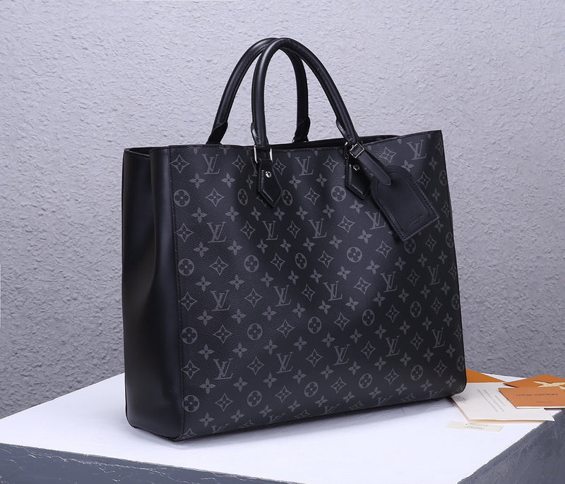 LOV - Luxurious Totes - 2555