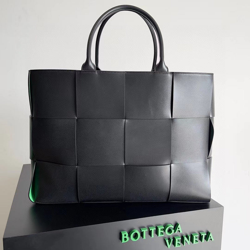 Luxurious-Totes - BV Bags - 1926