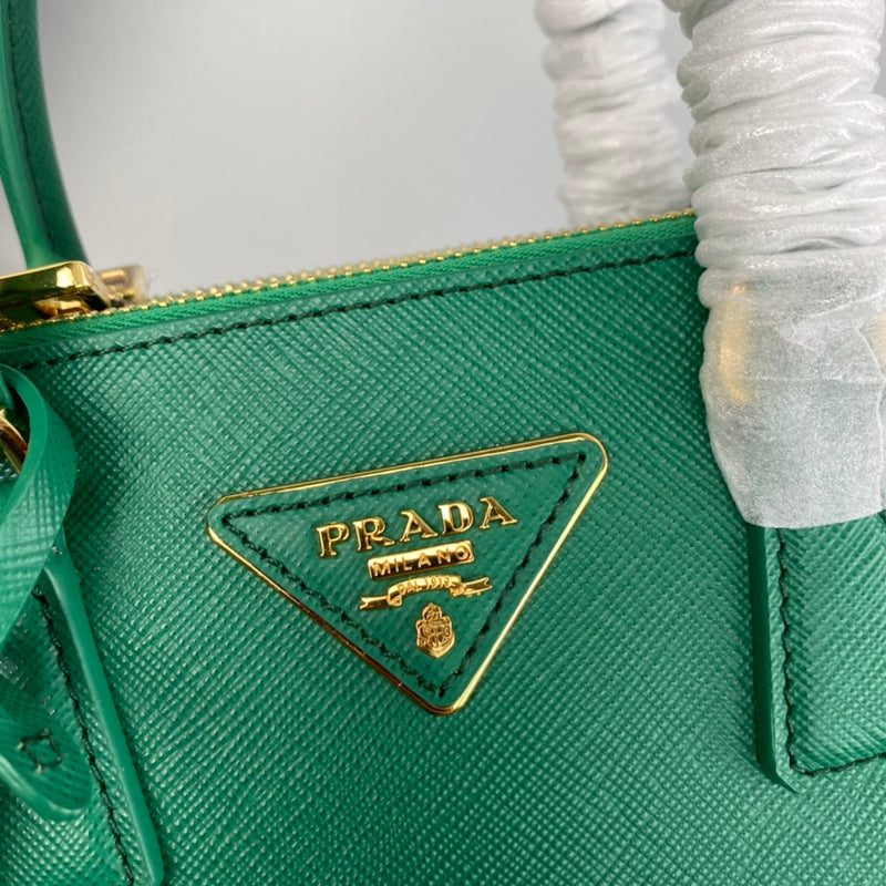 Luxurious Totes - Latest - 4536