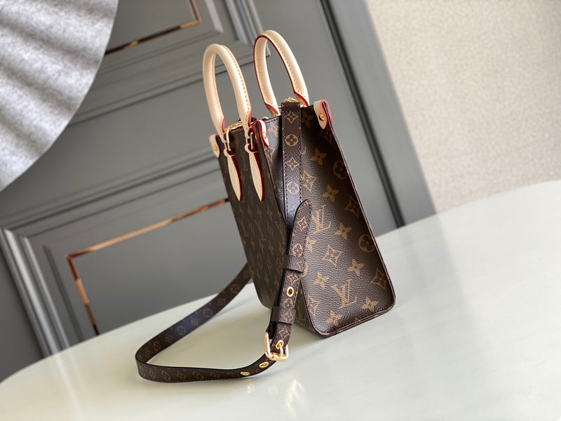 LOV - Luxurious Totes - 1833