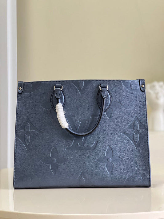 LOV - Luxurious Totes - 2225