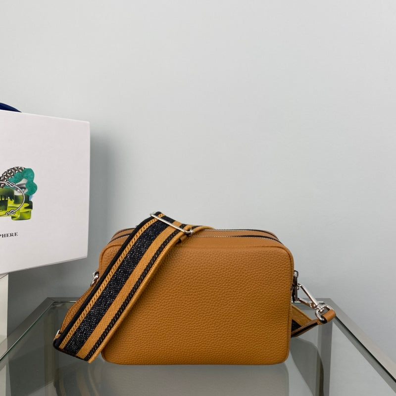 Luxurious Totes - Latest - 4552