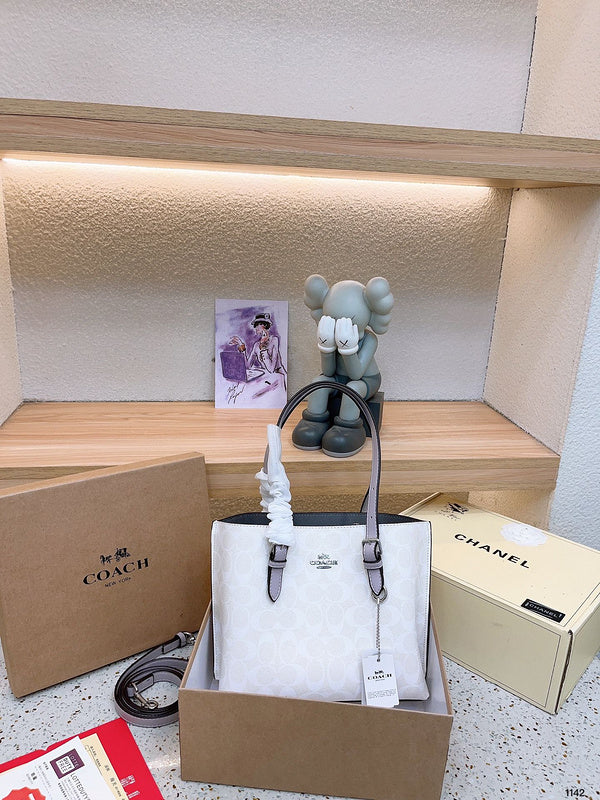Luxurious Totes - CCH2 Bags - 143