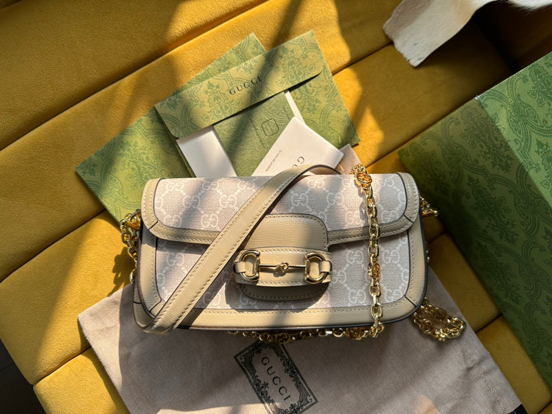 GUI - Luxurious Totes - 016