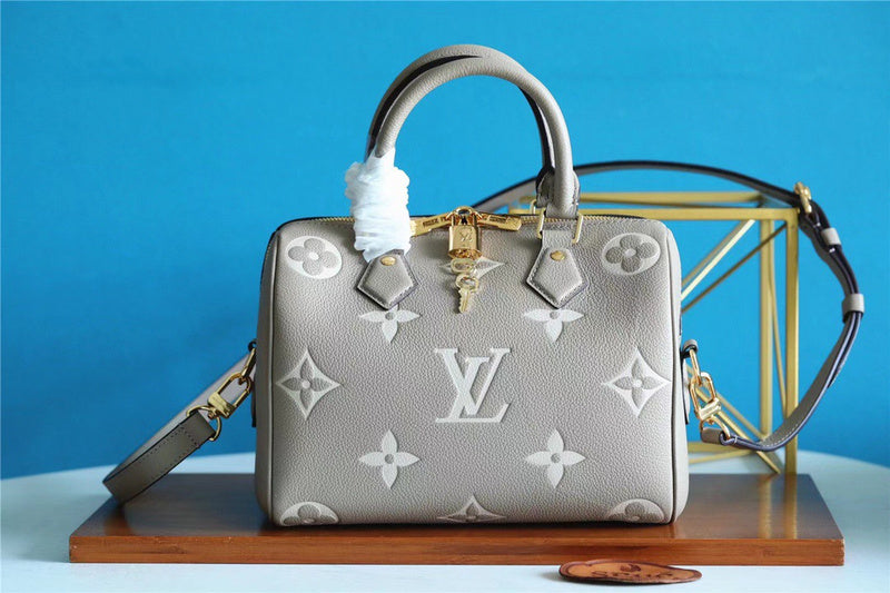 Lux-Totes - LOV Bags - 1091