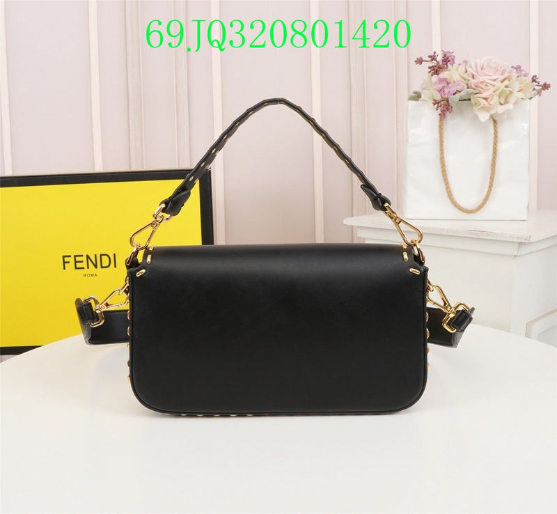GC - Shoulder - 3277