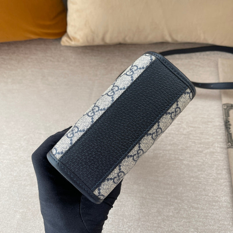 GUI - Luxurious Totes - 354