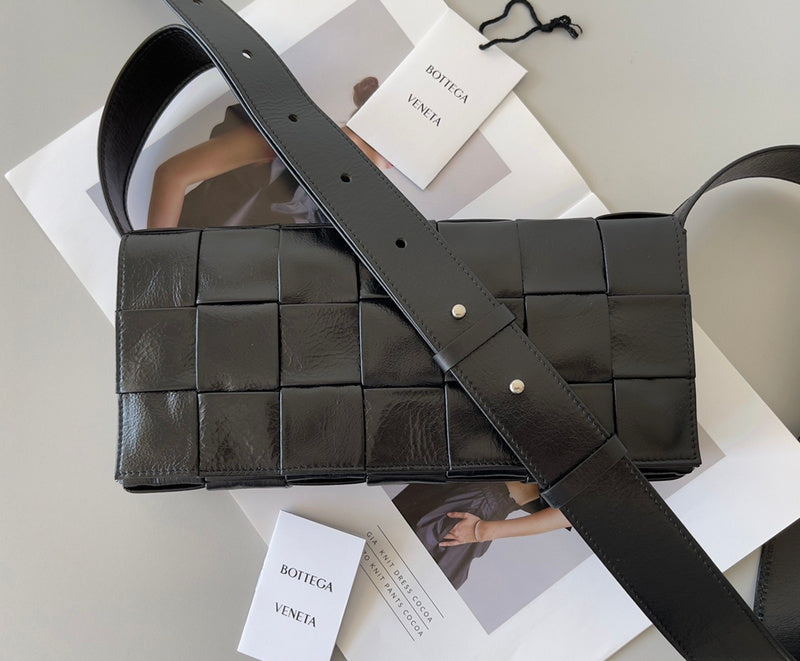 Luxurious Totes - Latest - 7000