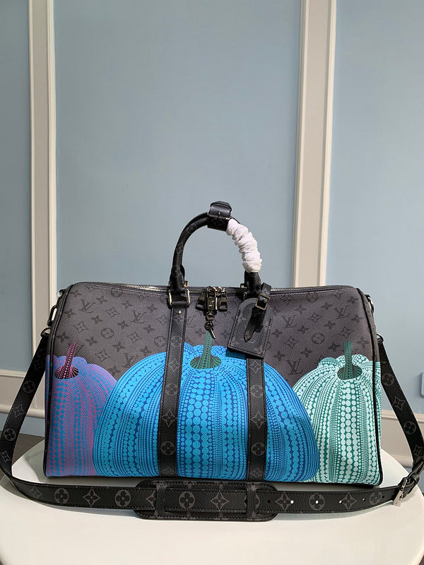 LOV - Luxurious Totes - 356