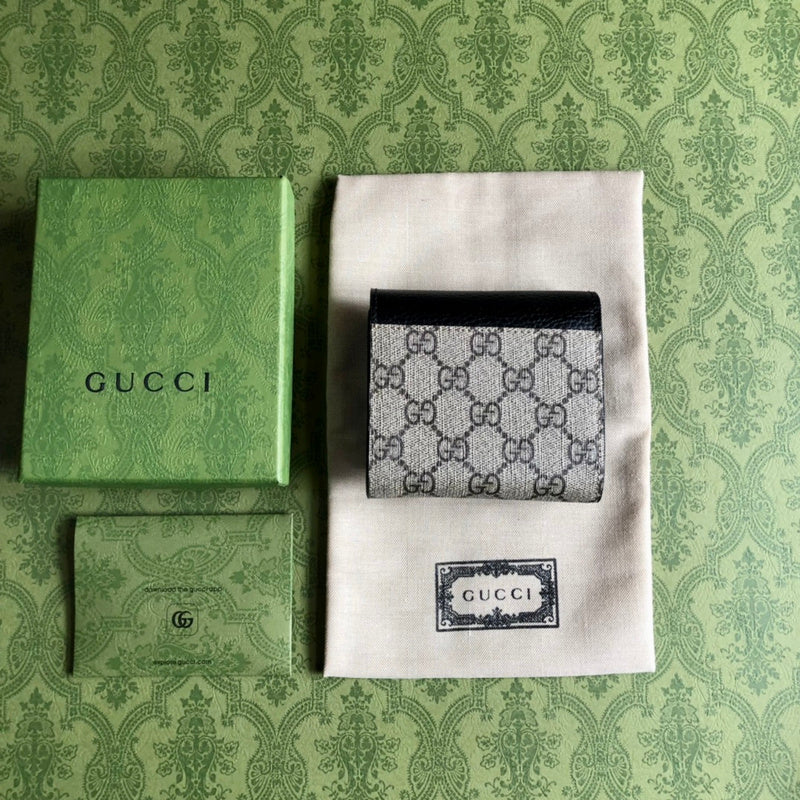 GUI - Luxurious Totes - 160