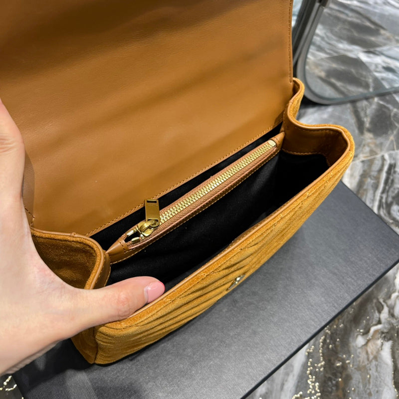 Luxurious Totes - Latest - 8411