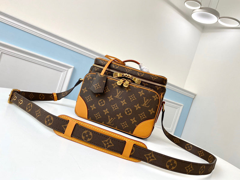 Luxurious Totes - Latest - 2744