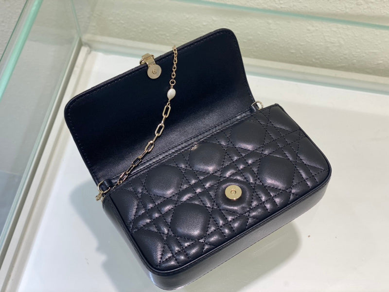 Luxurious Totes - Latest - 6195