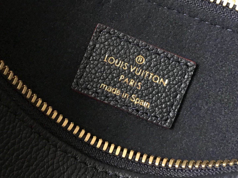 LOV - Luxurious Totes - 2124