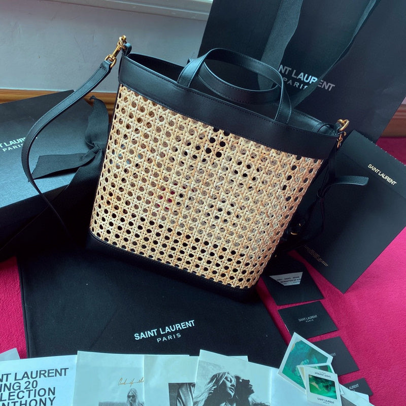 Luxurious Totes - Latest - 8845