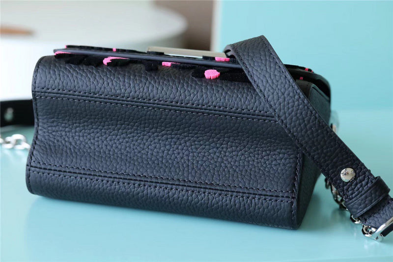 Lux-Totes - LOV Bags - 1204