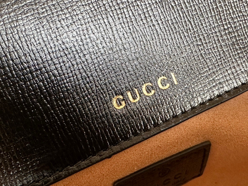 GUI - Luxurious Totes - 019