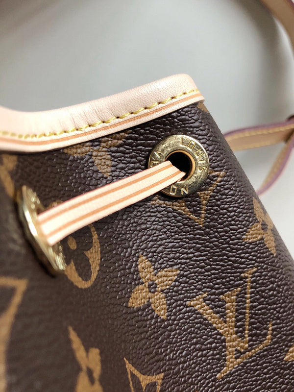 Luxurious Totes - Latest - 9754