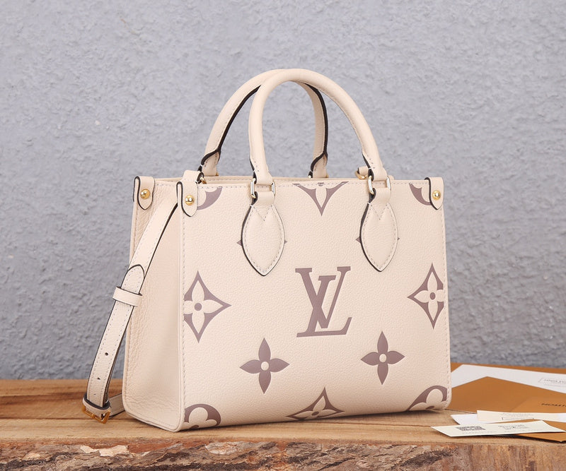 LOV - Luxurious Totes - 1594