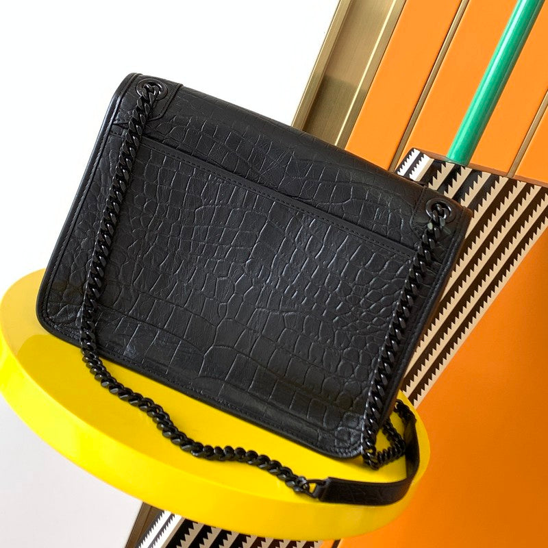 Luxurious Totes - Latest - 8147