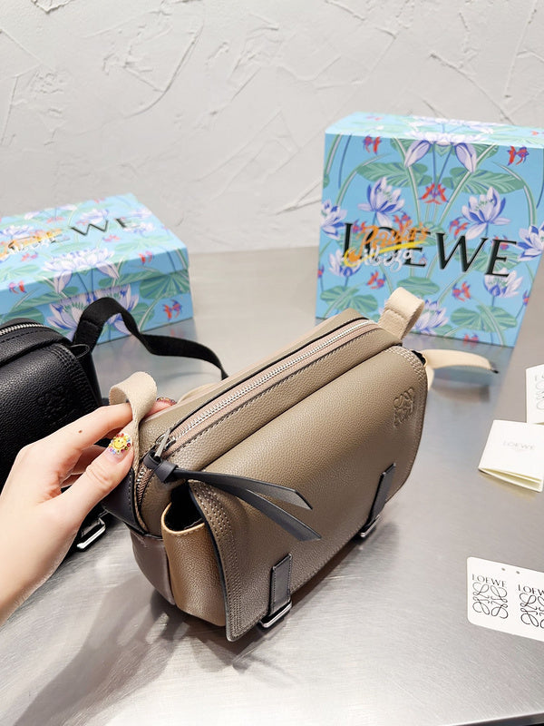 Luxurious Totes - LW-CH Bags - 035