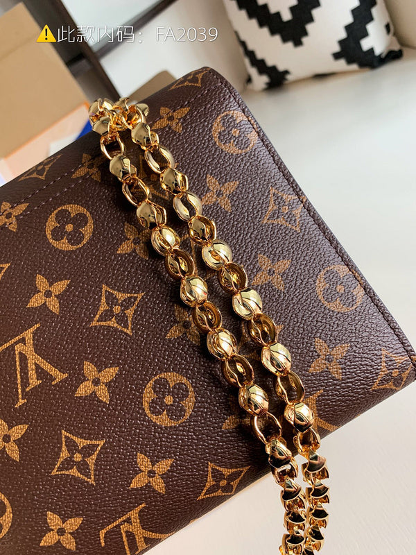 Luxurious Totes - Latest - 3553