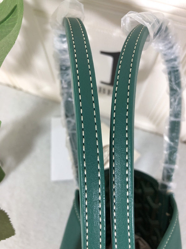 Lux-Totes - GOD Bags - 245
