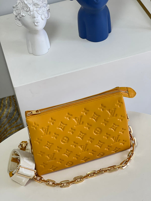 LOV - Luxurious Totes - 1606