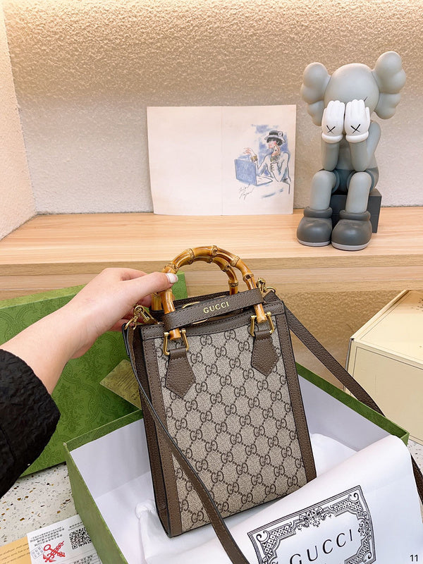 Luxurious Totes - GUI3 Bags - 166
