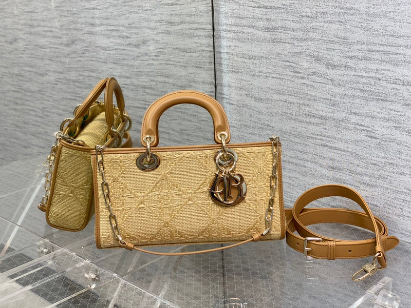 Luxurious Totes - Latest - 6366